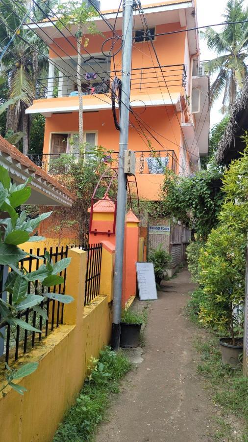 Hotel Greenland Thiruvananthapuram Bagian luar foto